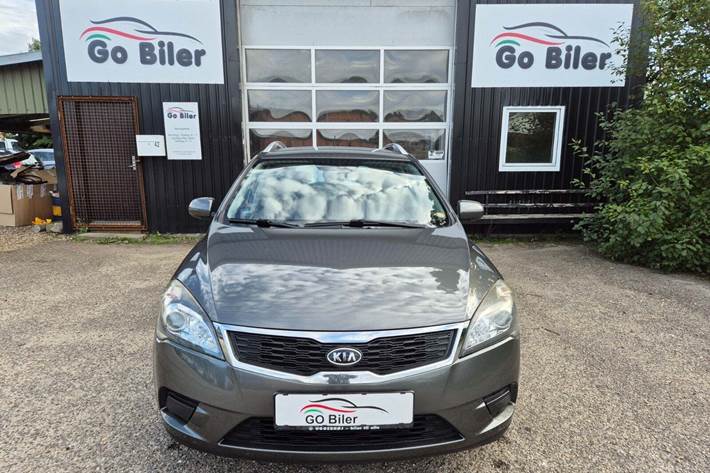 Grøn Kia Ceed fra 2011