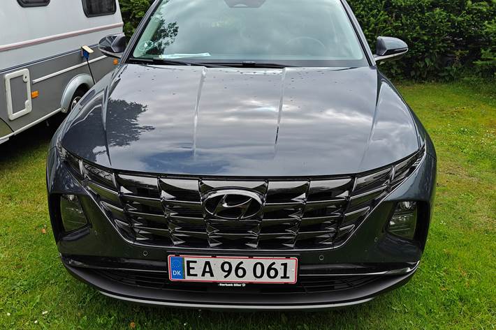 Grå Hyundai Tucson fra 2024