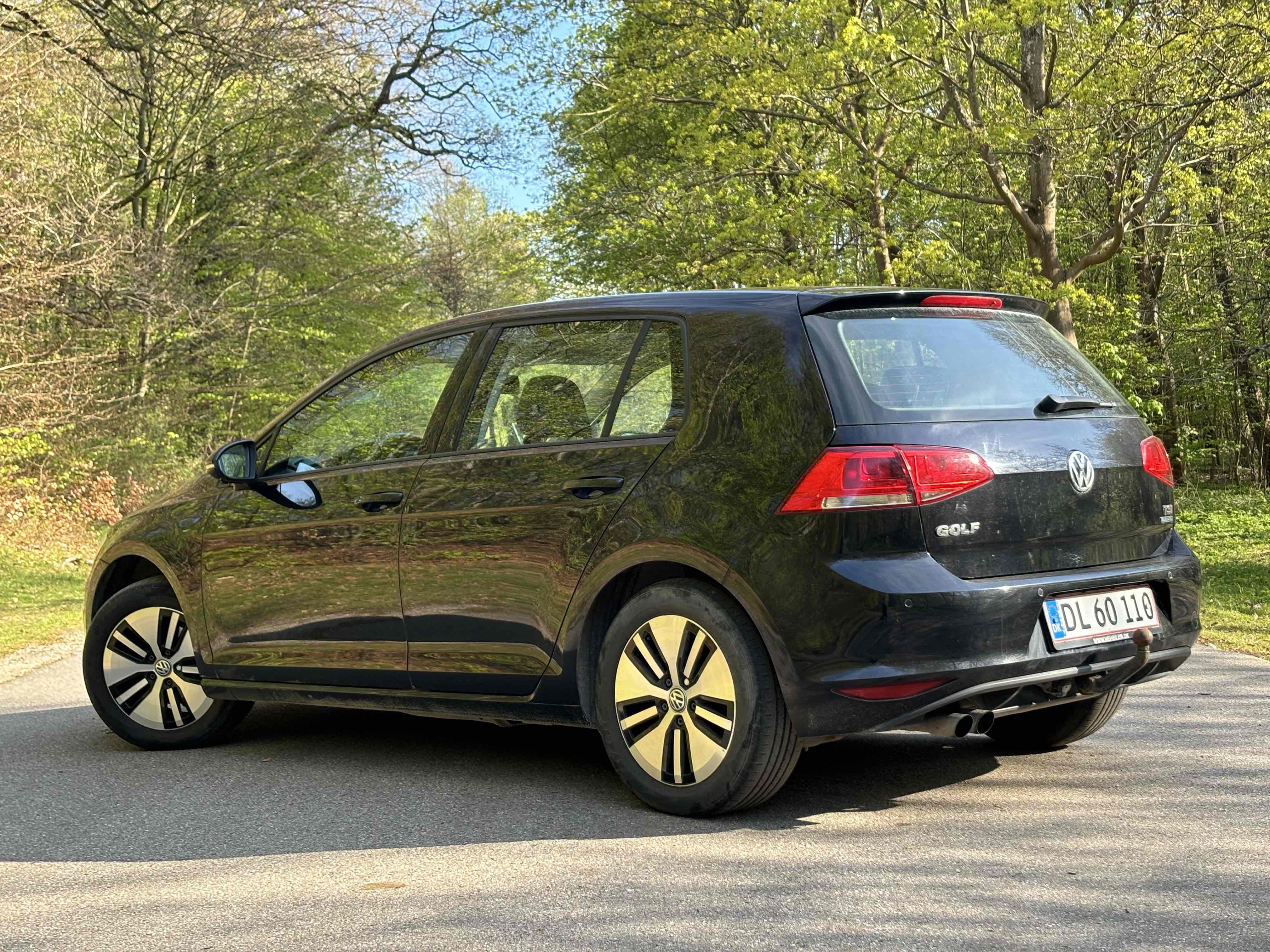 Sort VW Golf fra 2014