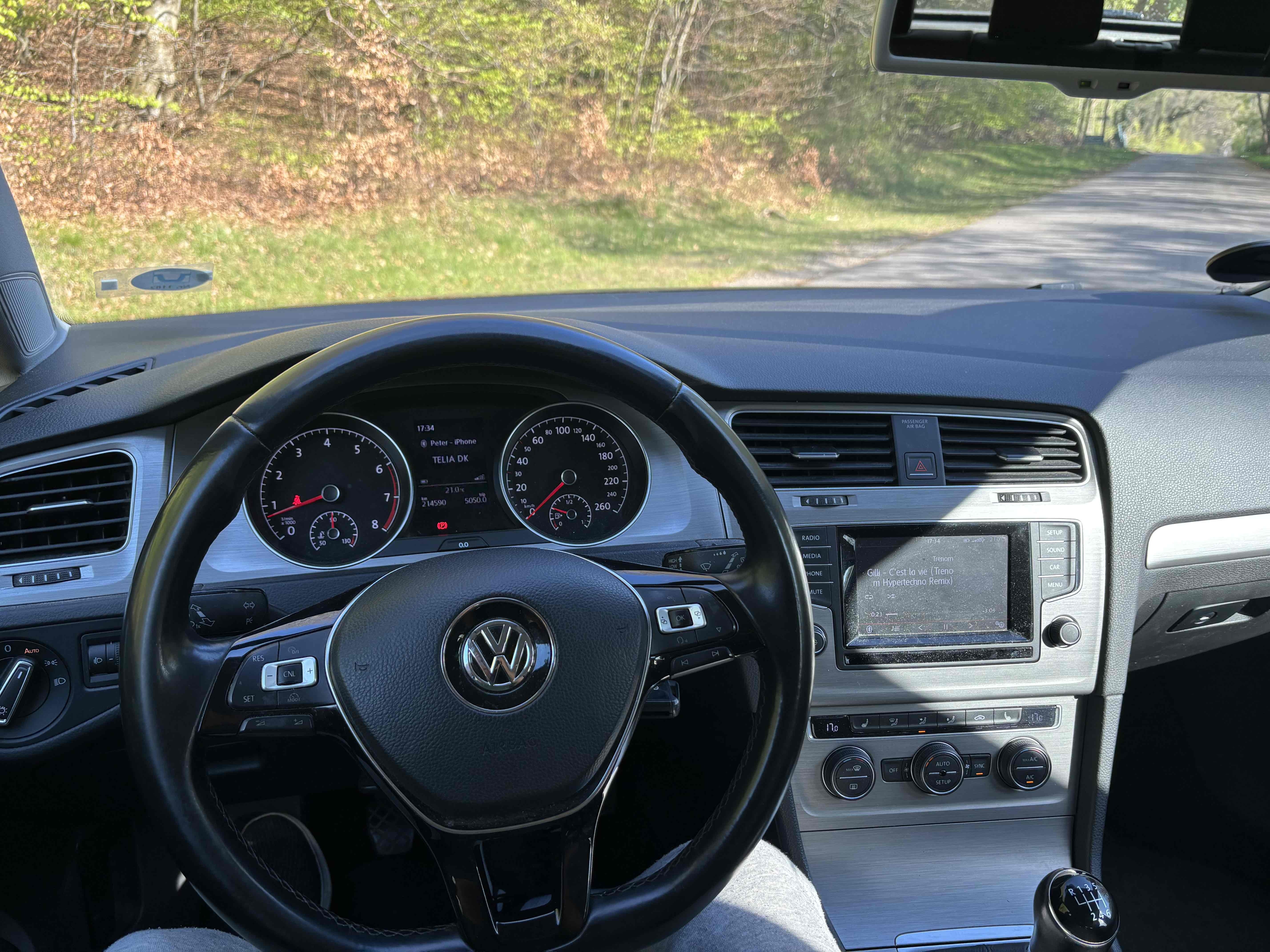 Sort VW Golf fra 2014