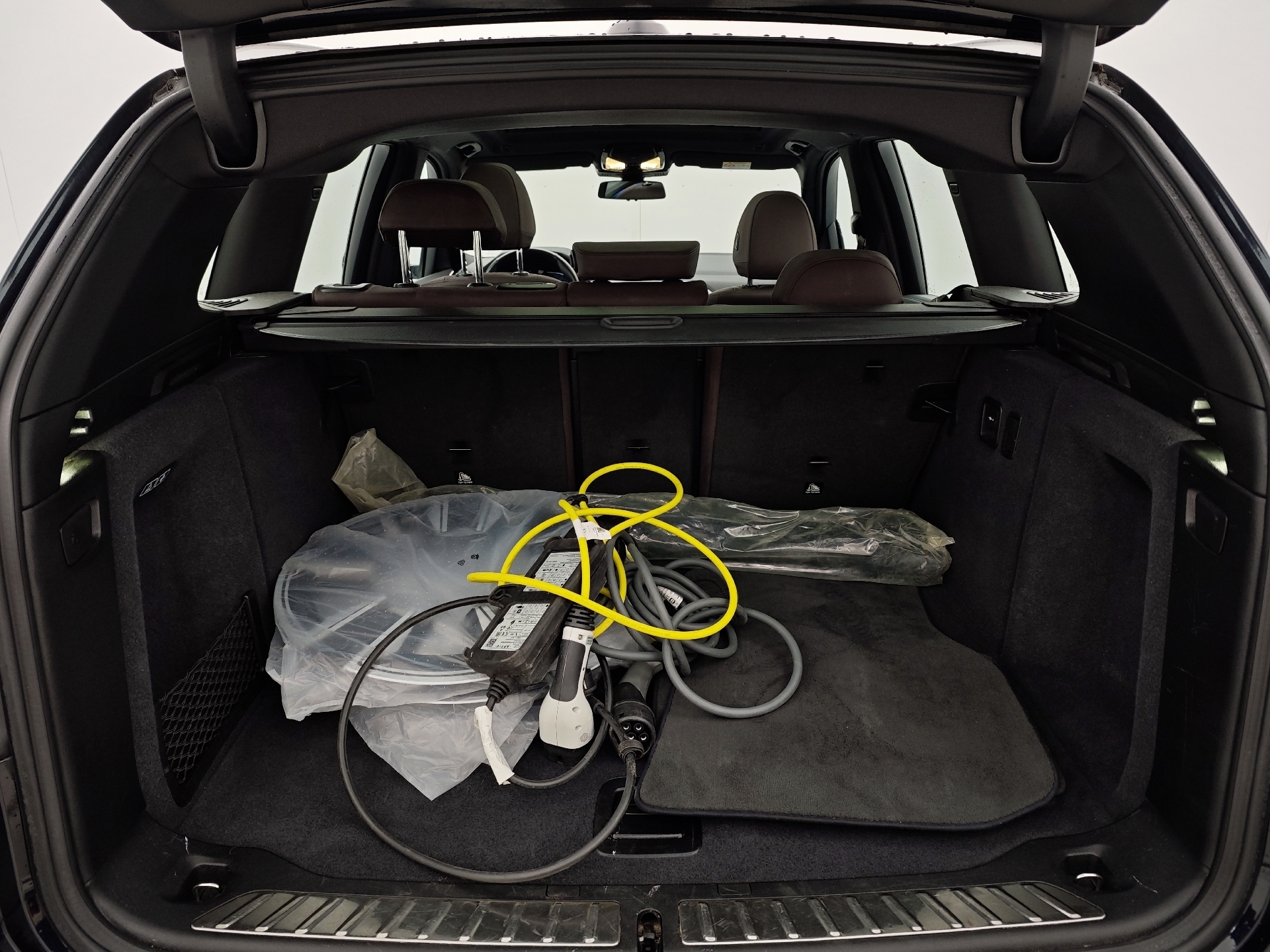 Sort BMW iX3 fra 2021