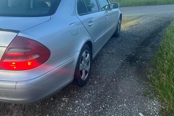 undefined Mercedes 280 E fra 2005