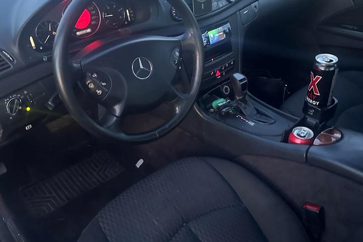 undefined Mercedes 280 E fra 2005