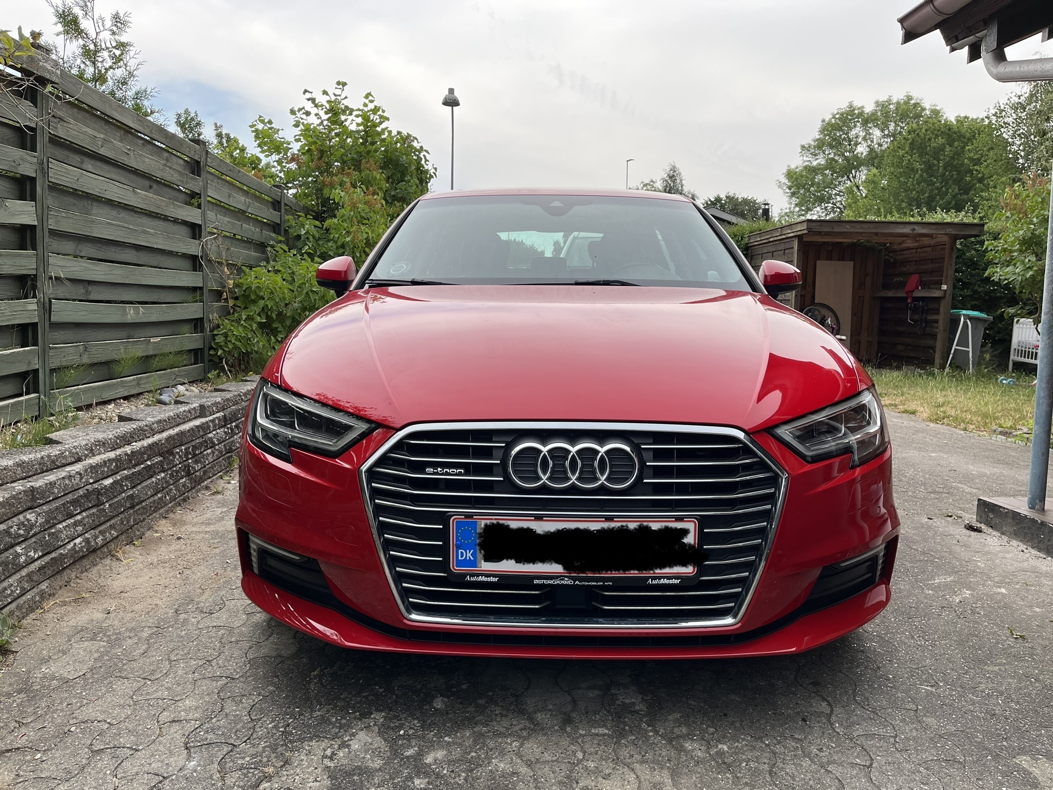 Rød Audi A3 fra 2017