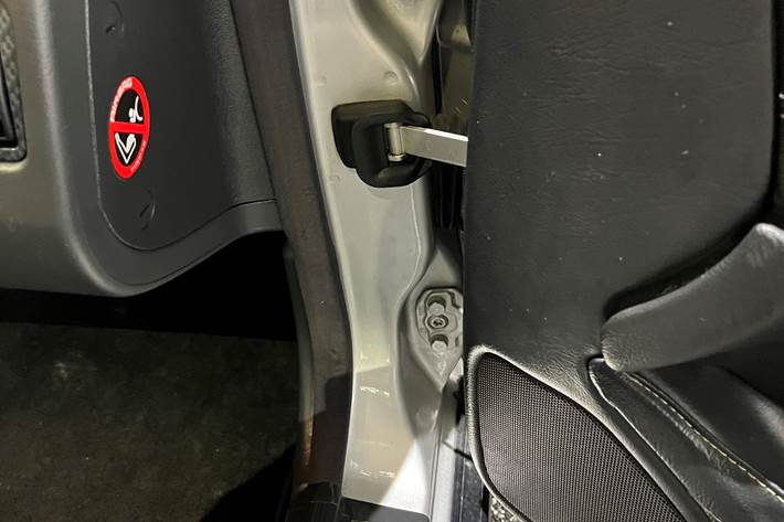 Sølv Mercedes SLK230 fra 1997