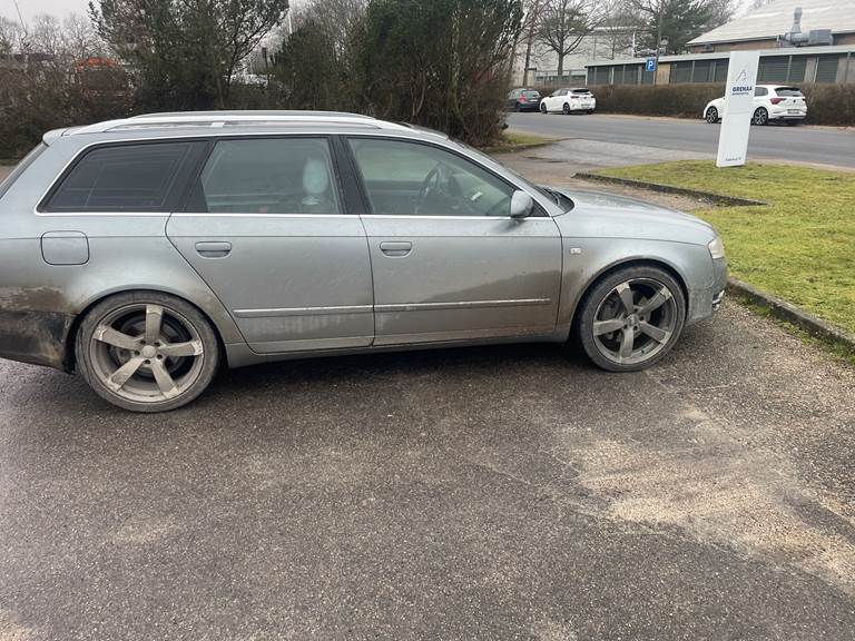 Audi A4 3,0 3.0 TDI V6 quattro