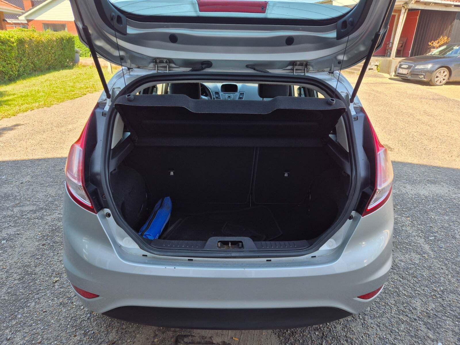 Grøn Ford Fiesta fra 2014