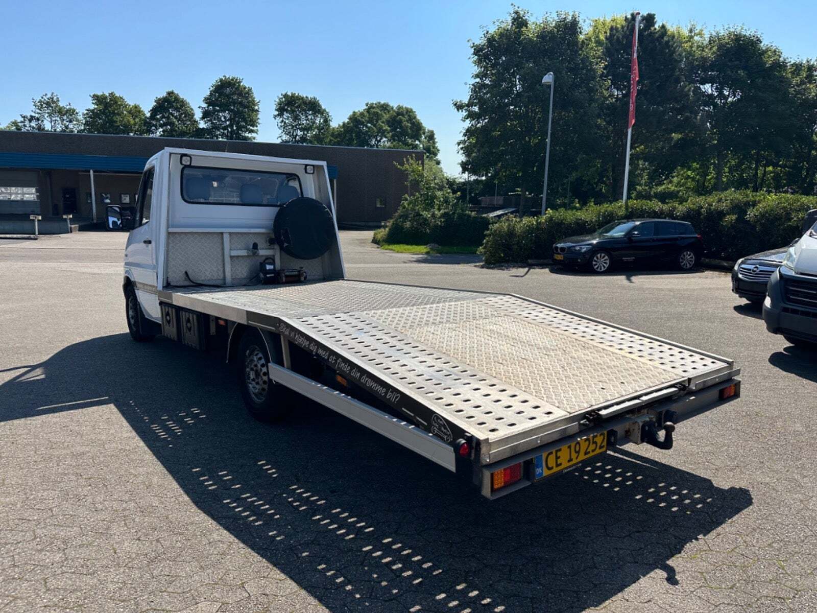 Hvid Mercedes Sprinter 316 fra 2004