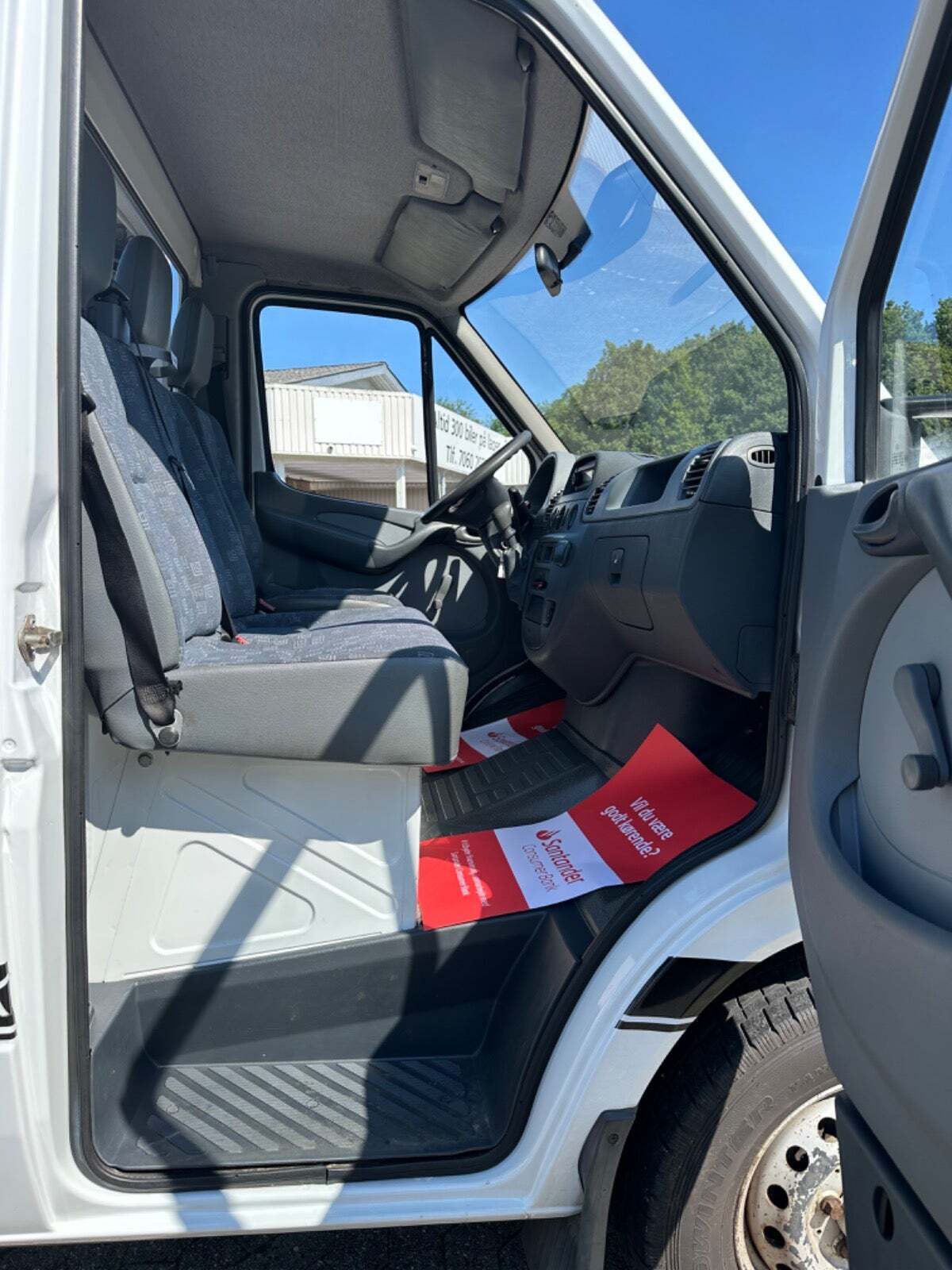 Hvid Mercedes Sprinter 316 fra 2004