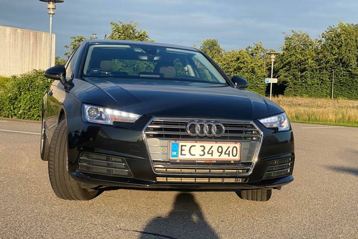 Sort Audi A4 fra 2018