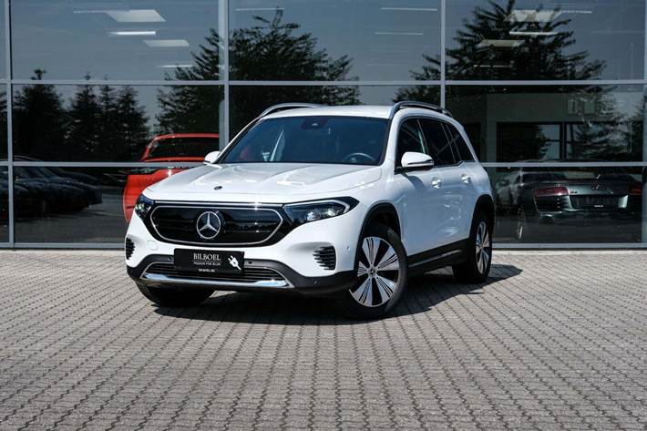 Hvid Mercedes EQB250+ fra 2023