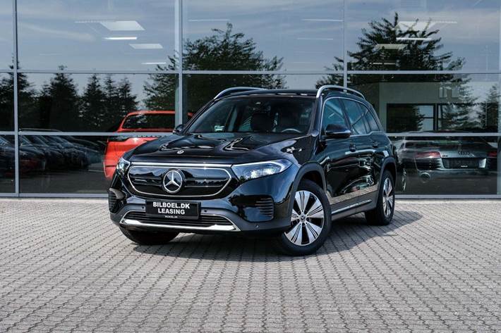 Sort Mercedes EQB300 fra 2023