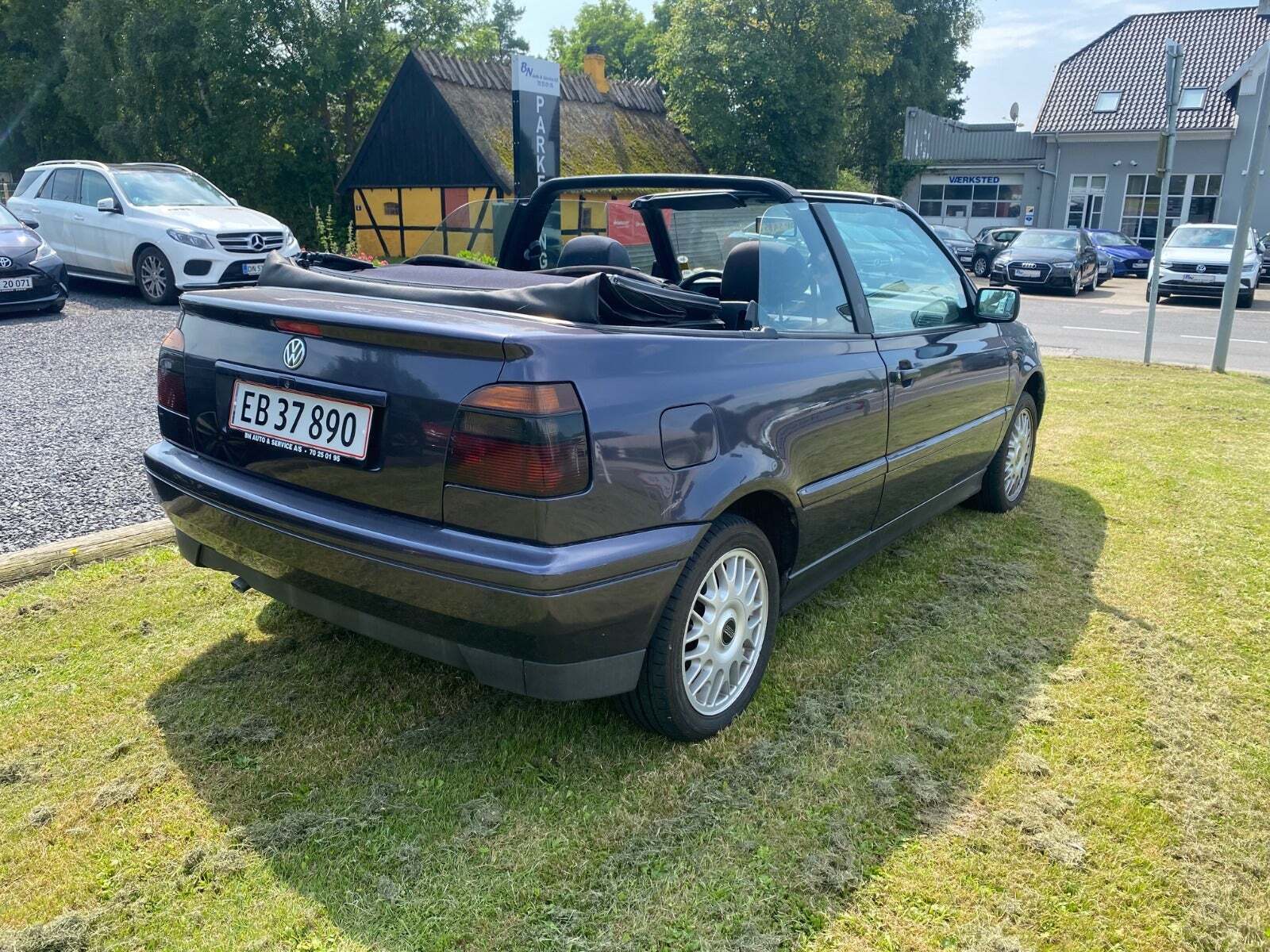 Lilla VW Golf III fra 1997 set udefra