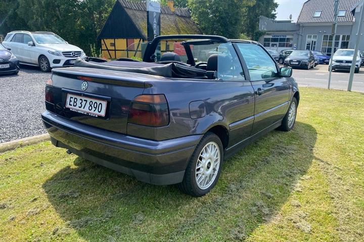 Lilla VW Golf III fra 1997 set udefra