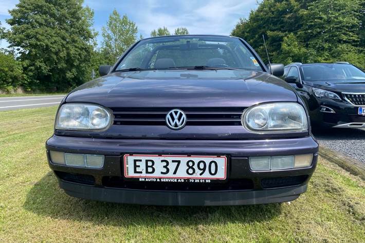 Lilla VW Golf III fra 1997 set udefra