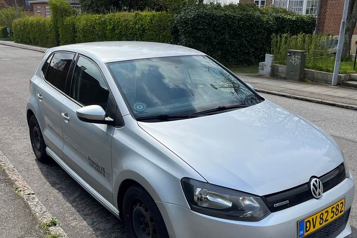 Sølv VW Polo fra 2011