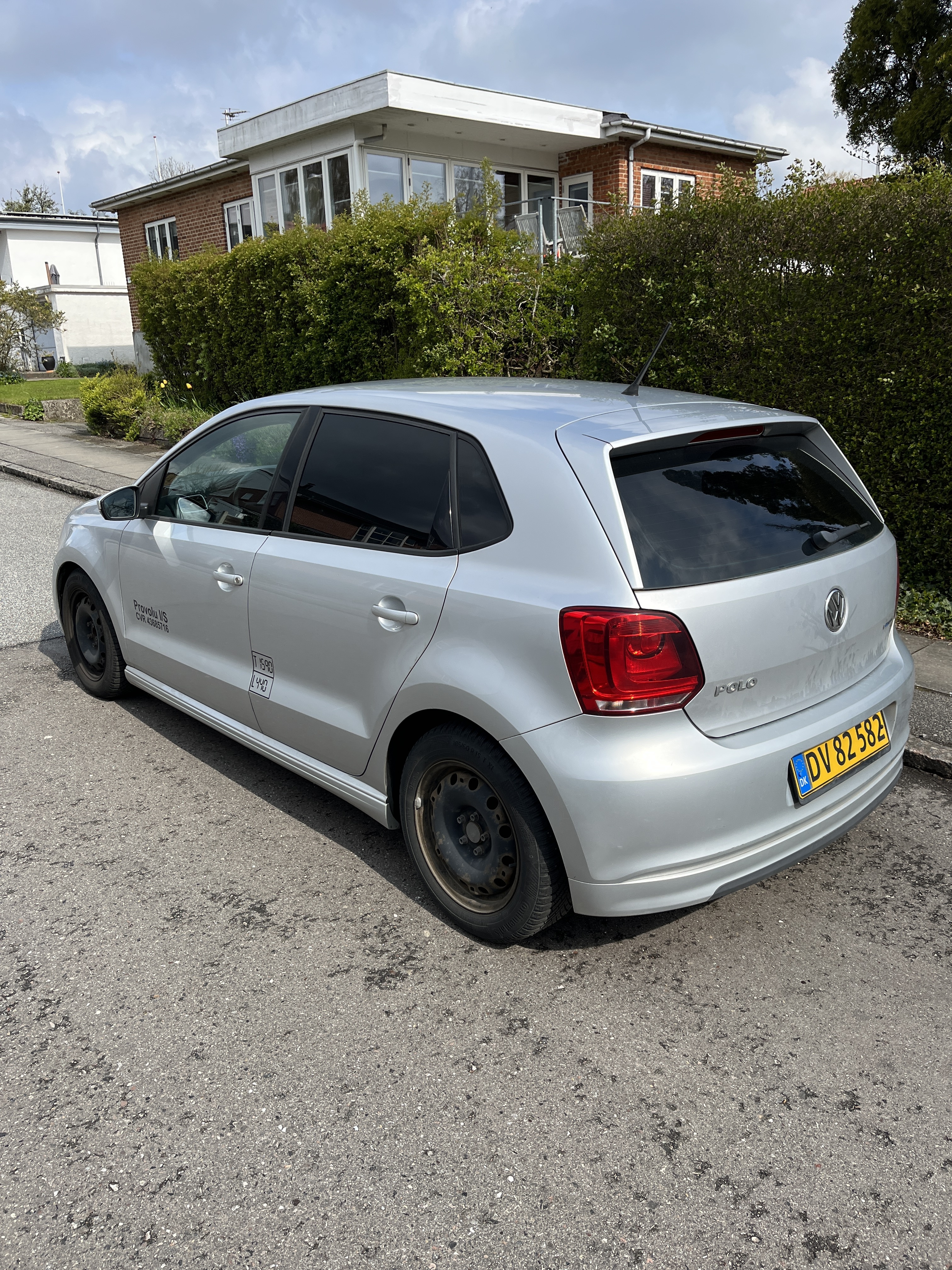 Sølv VW Polo fra 2011