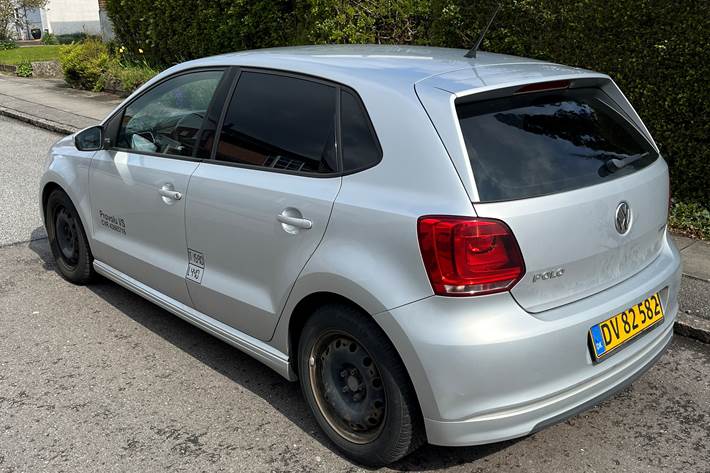 Sølv VW Polo fra 2011