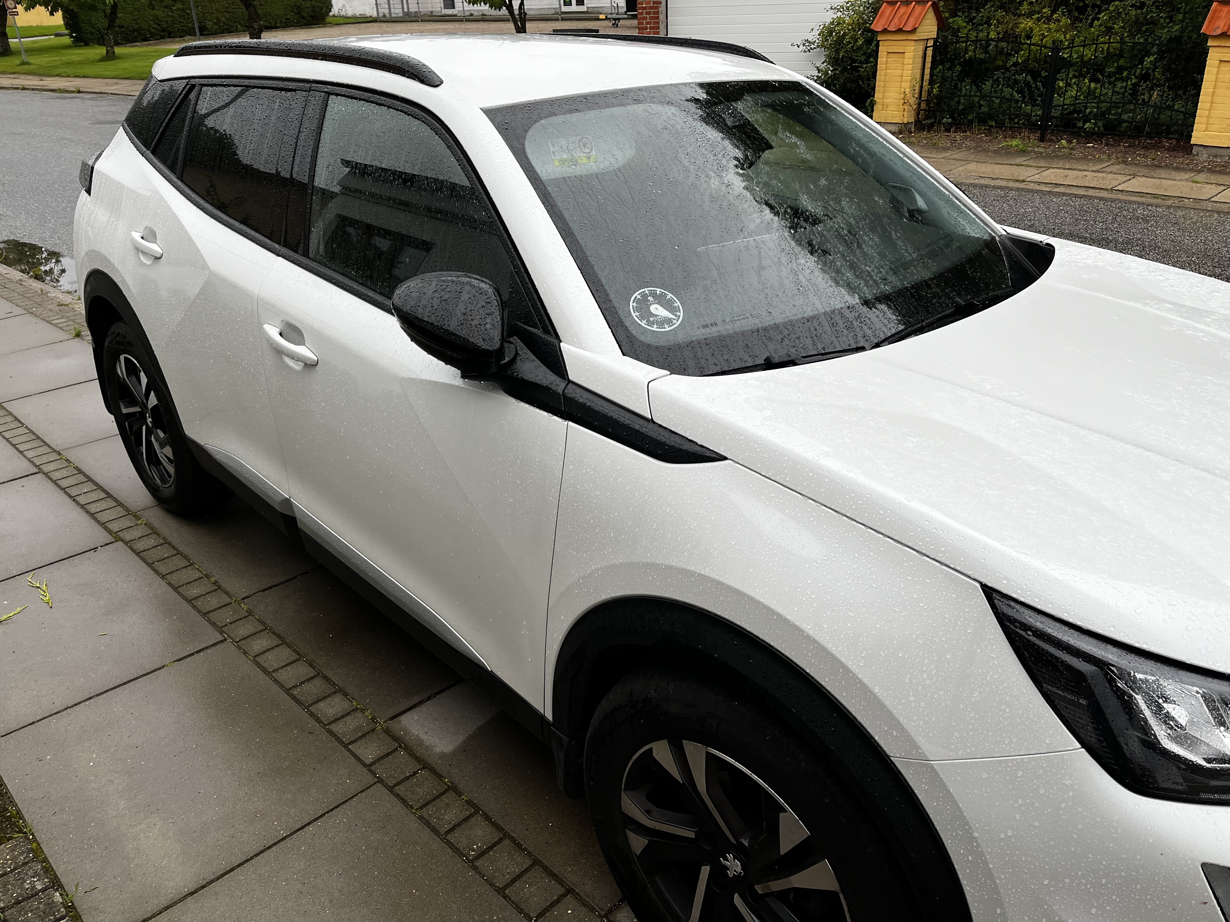 Peugeot 2008 1,2 PureTech 130  SUV