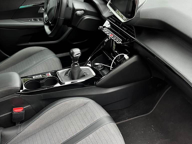 Peugeot 2008 1,2 PureTech 130 SUV