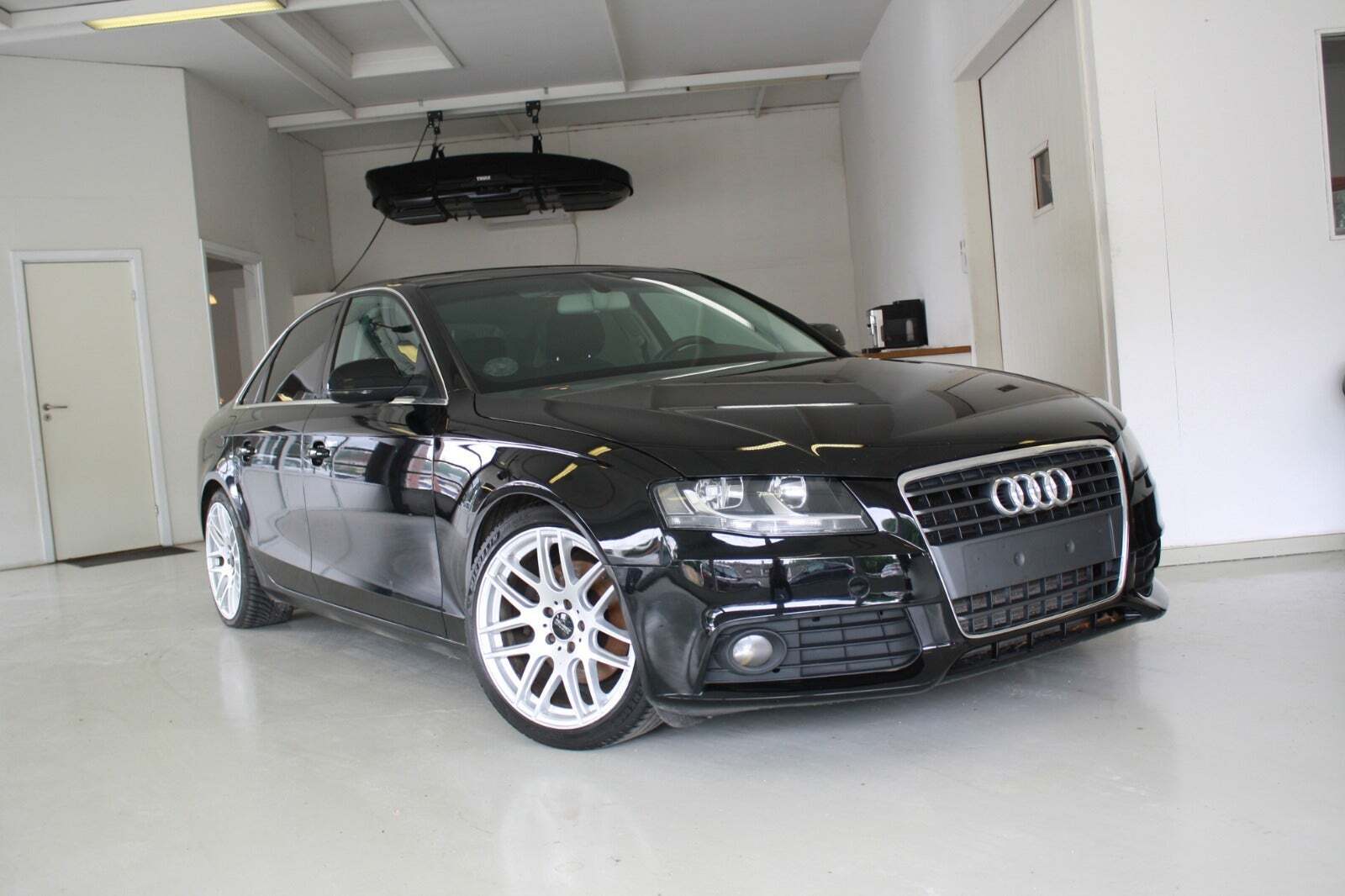 undefined Audi A4 fra 2009 set udefra