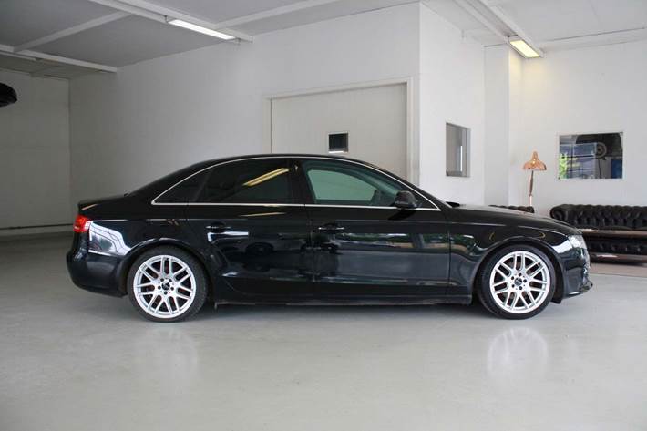 undefined Audi A4 fra 2009