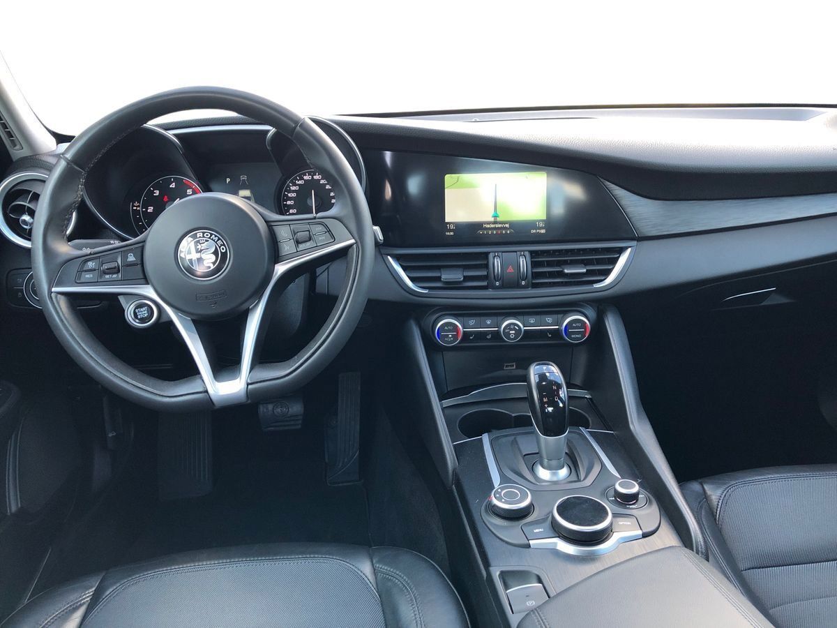 Alfa Romeo Giulia