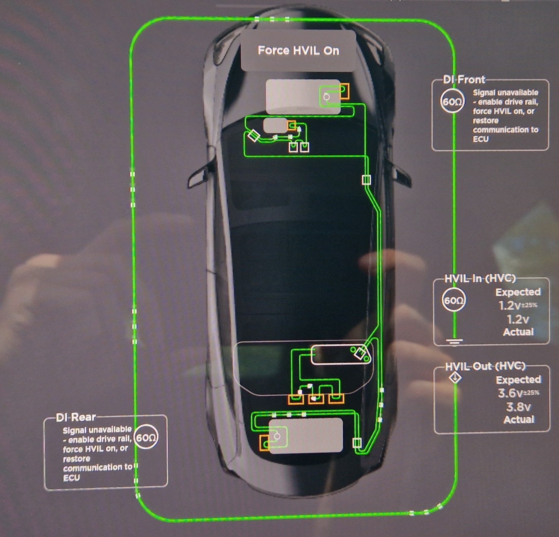 Grå Tesla Model 3 fra 2022