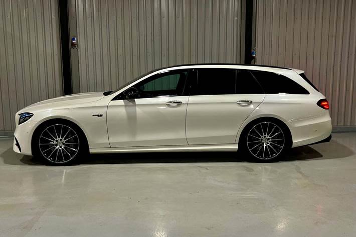 Hvid Mercedes E53 fra 2018