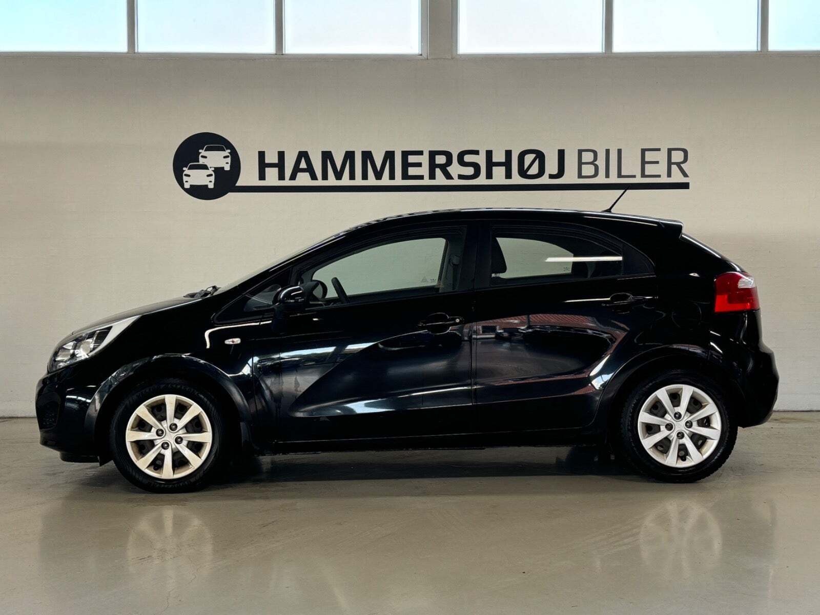 Sort Kia Rio fra 2014