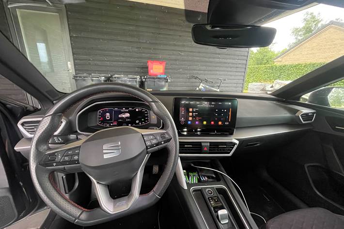 Grå Seat Leon fra 2021