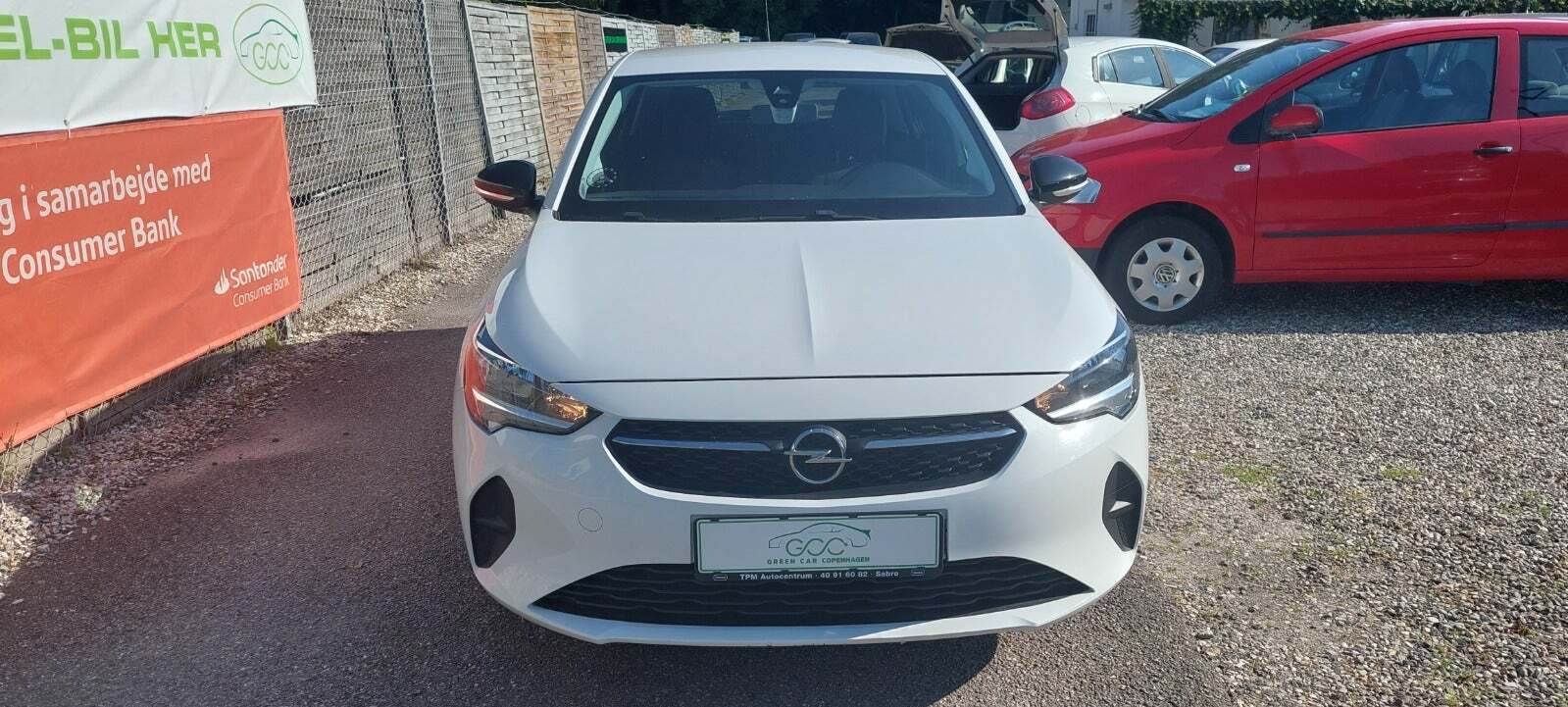 Hvid Opel Corsa fra 2020