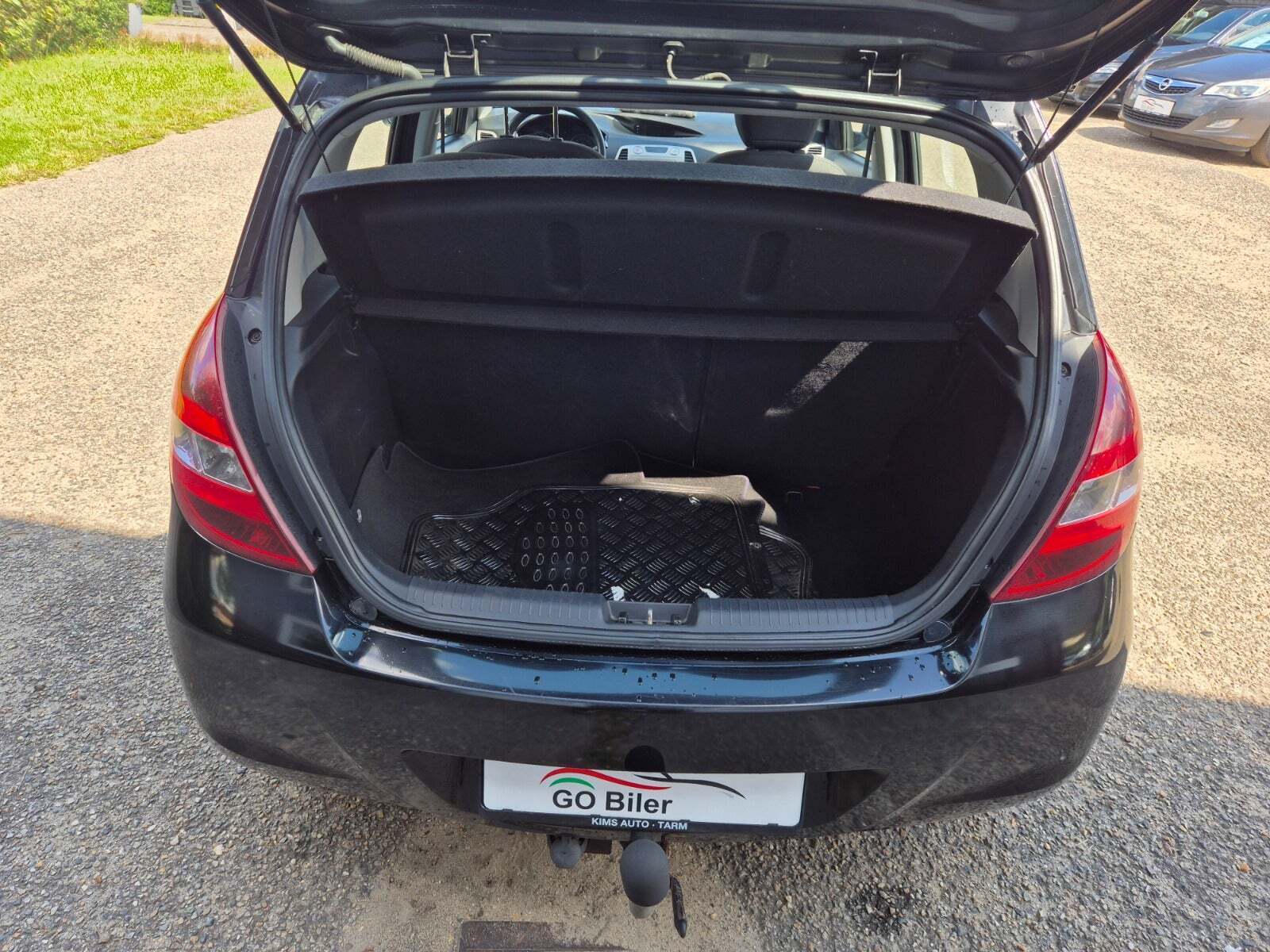 Grøn Hyundai i20 fra 2010