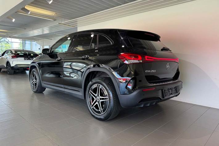 undefined Mercedes EQA250 fra 2022