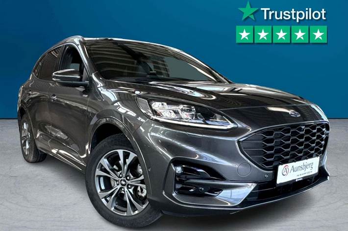 Grå Ford Kuga fra 2021