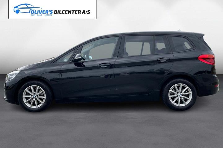 Sort BMW 218d fra 2017