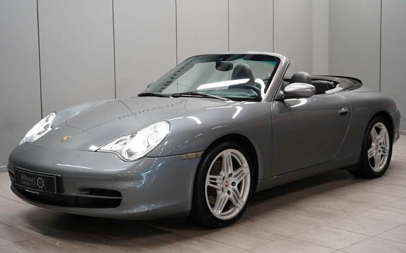 Porsche 911 Carrera