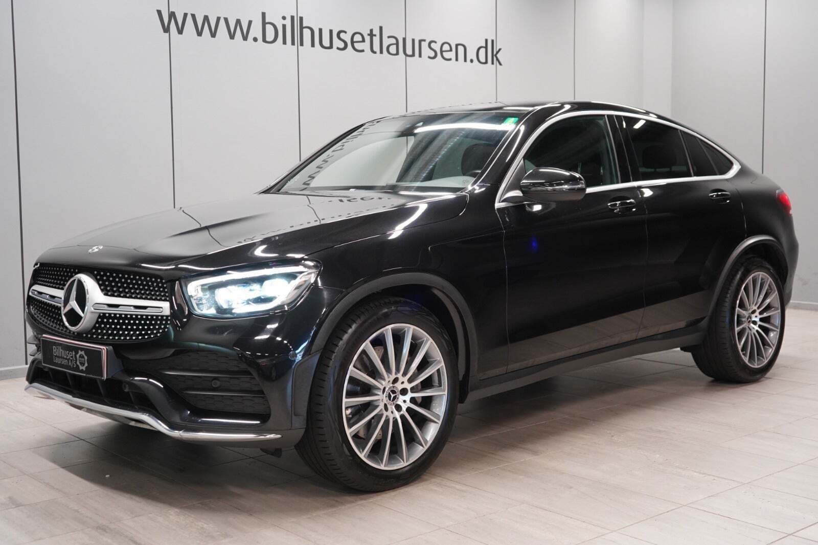 Sort Mercedes GLC300 d fra 2020