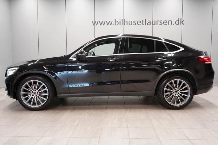 Sort Mercedes GLC300 d fra 2020