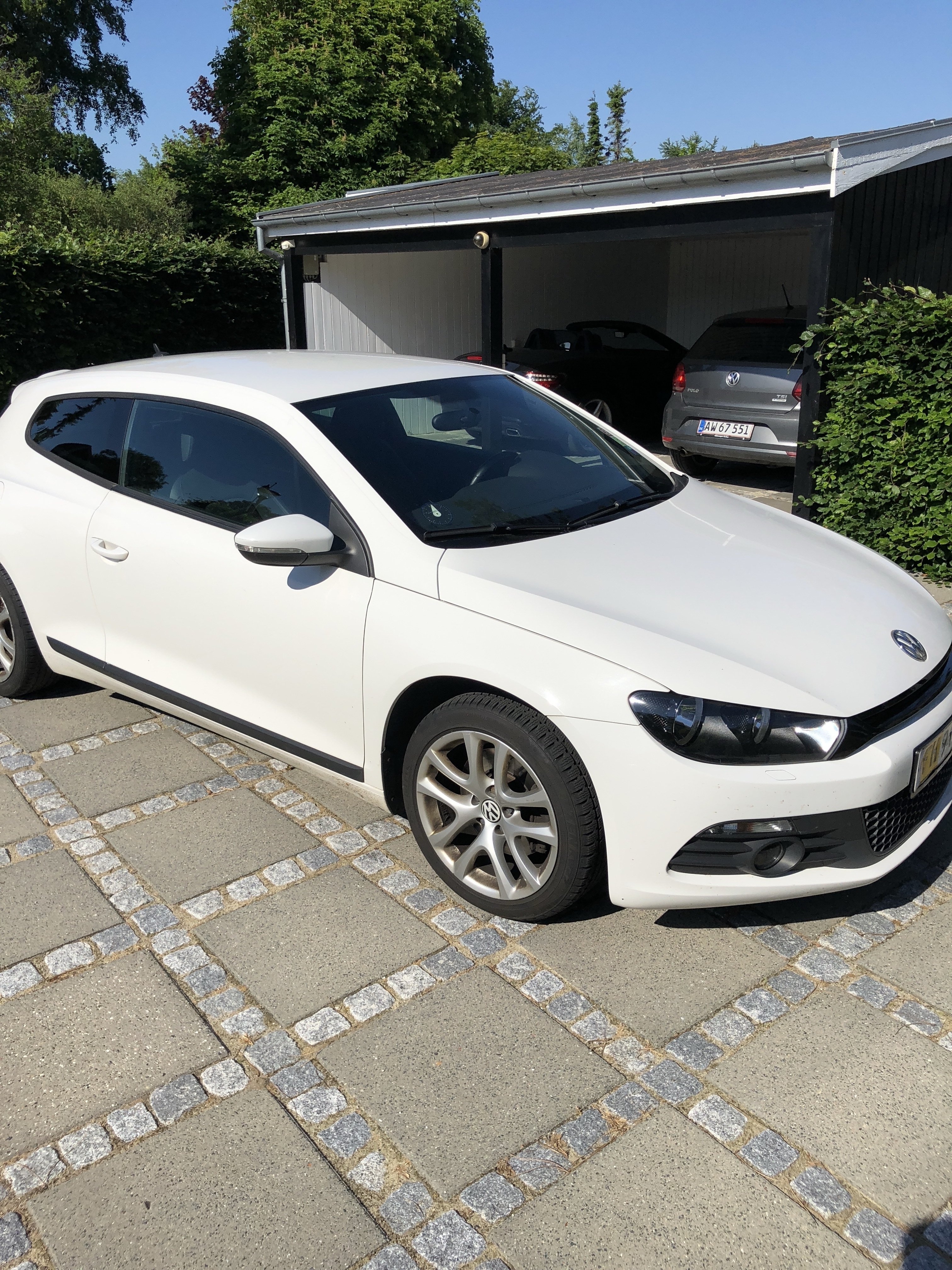 Hvid VW Scirocco fra 2008