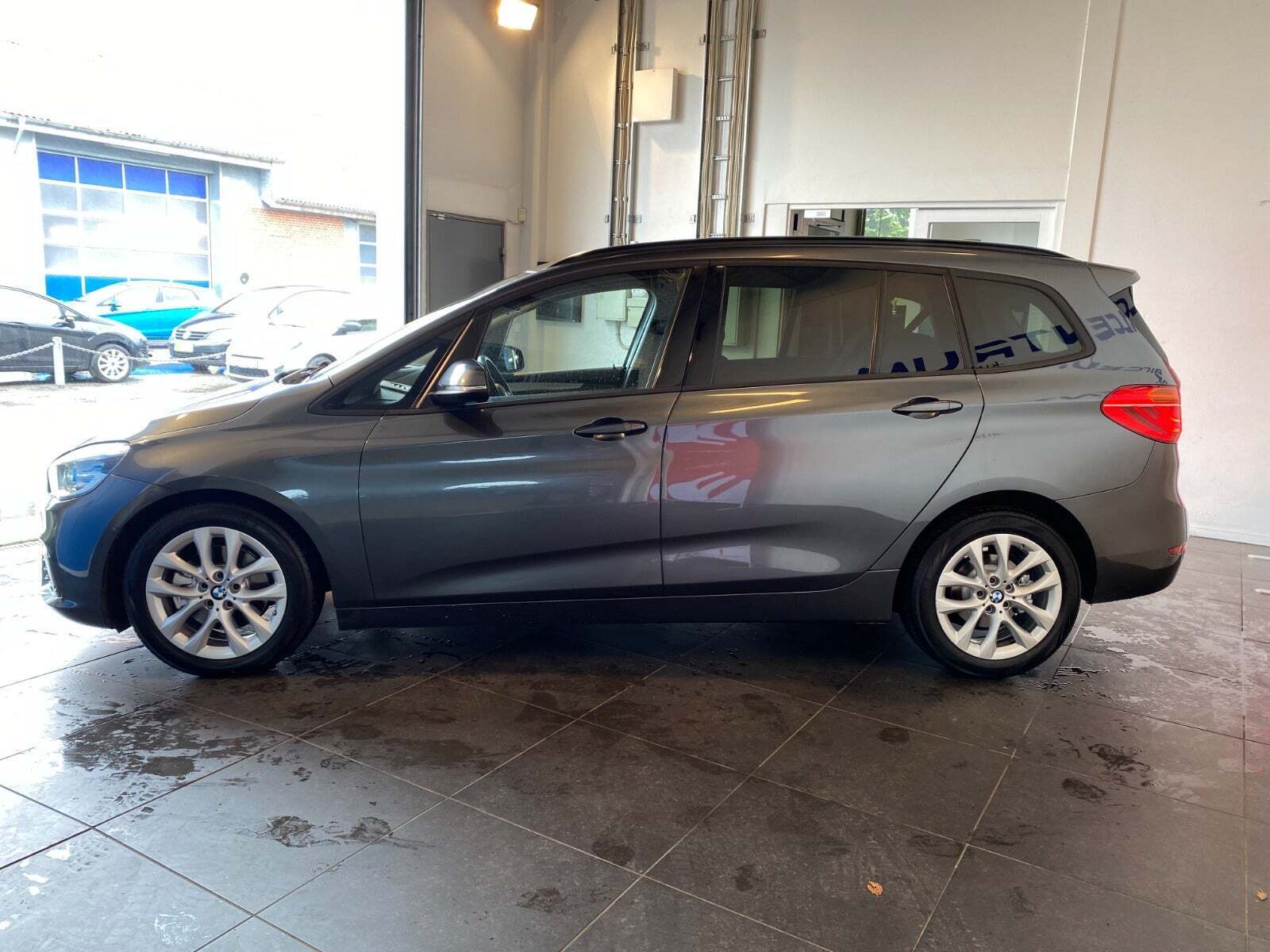 BMW 218d