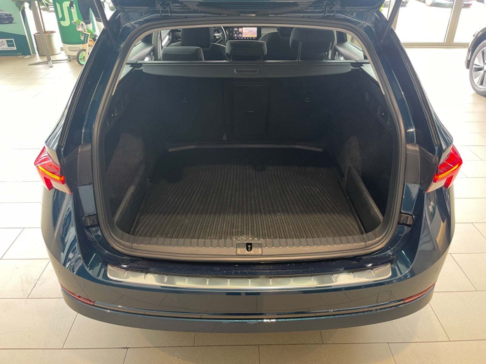 Skoda Octavia 1,0 eTSi 110 Style First Edition Combi DSG