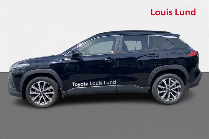 Sort Toyota Corolla Cross fra 2023 set udefra