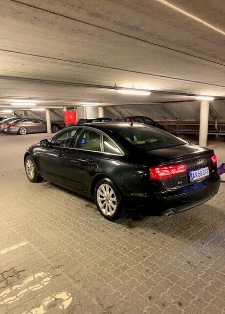 Sort Audi A6 fra 2011
