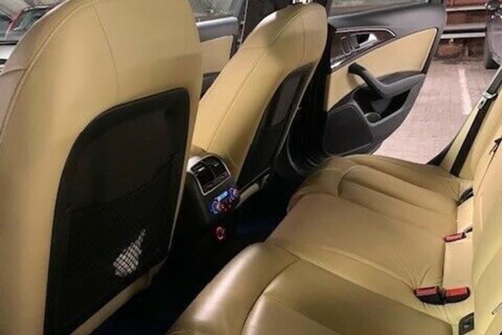 Sort Audi A6 fra 2011