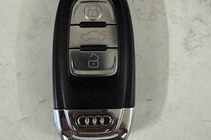 Sort Audi A6 fra 2011