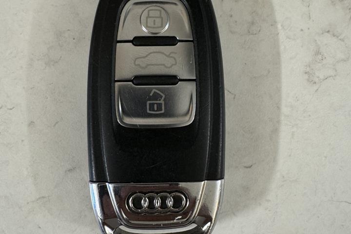 Sort Audi A6 fra 2011