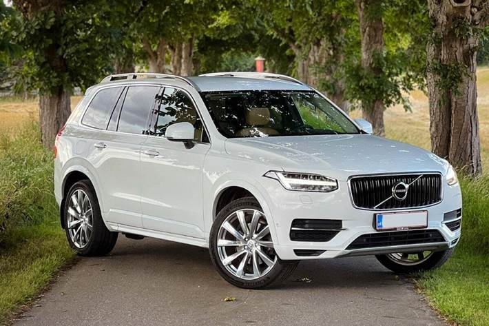 Hvid Volvo XC90 fra 2016