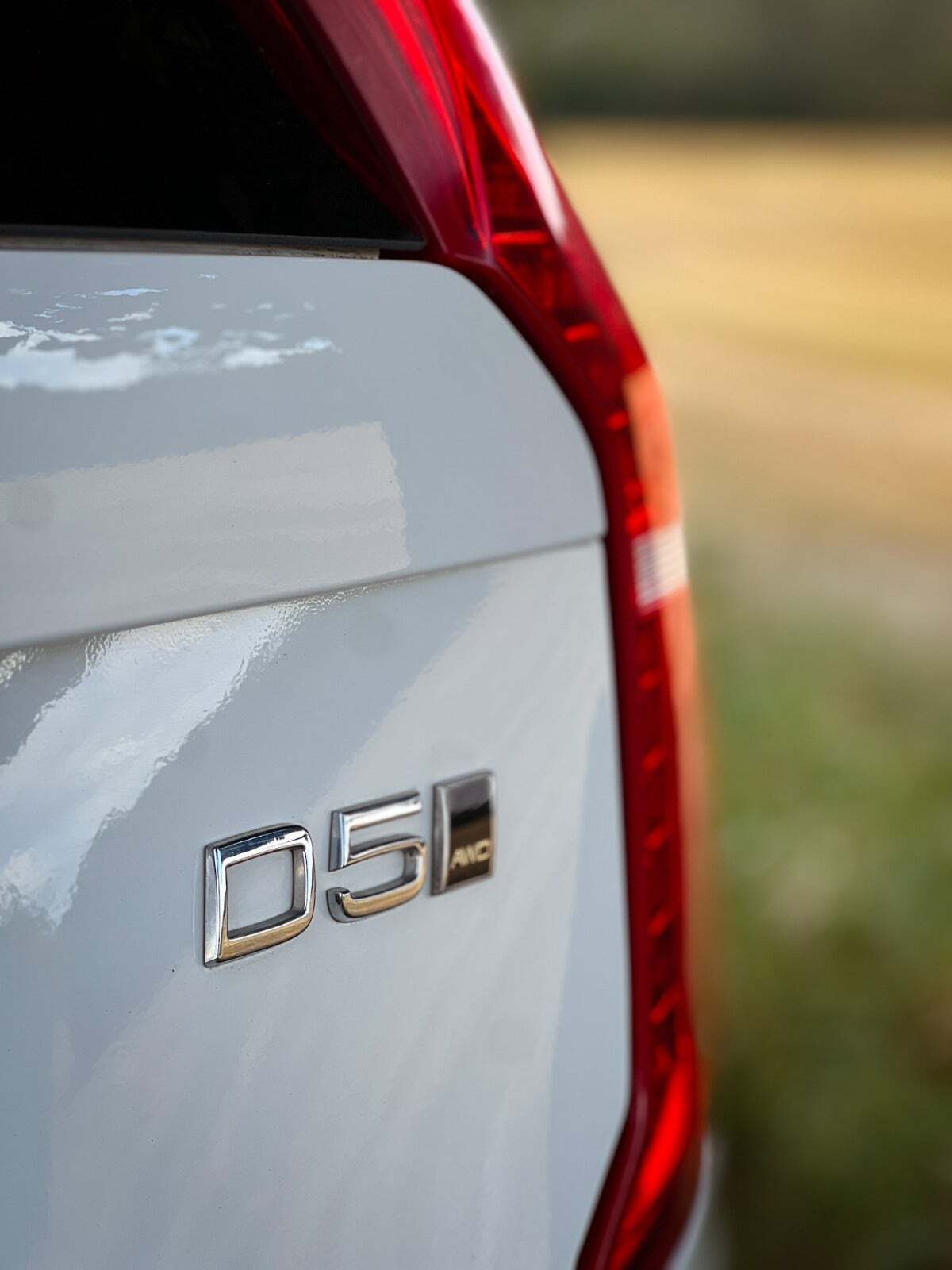 Hvid Volvo XC90 fra 2016