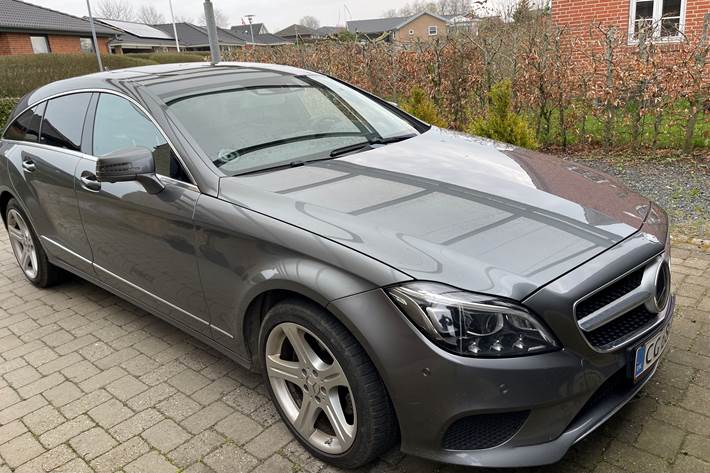 Sølv Mercedes CLS220 fra 2015